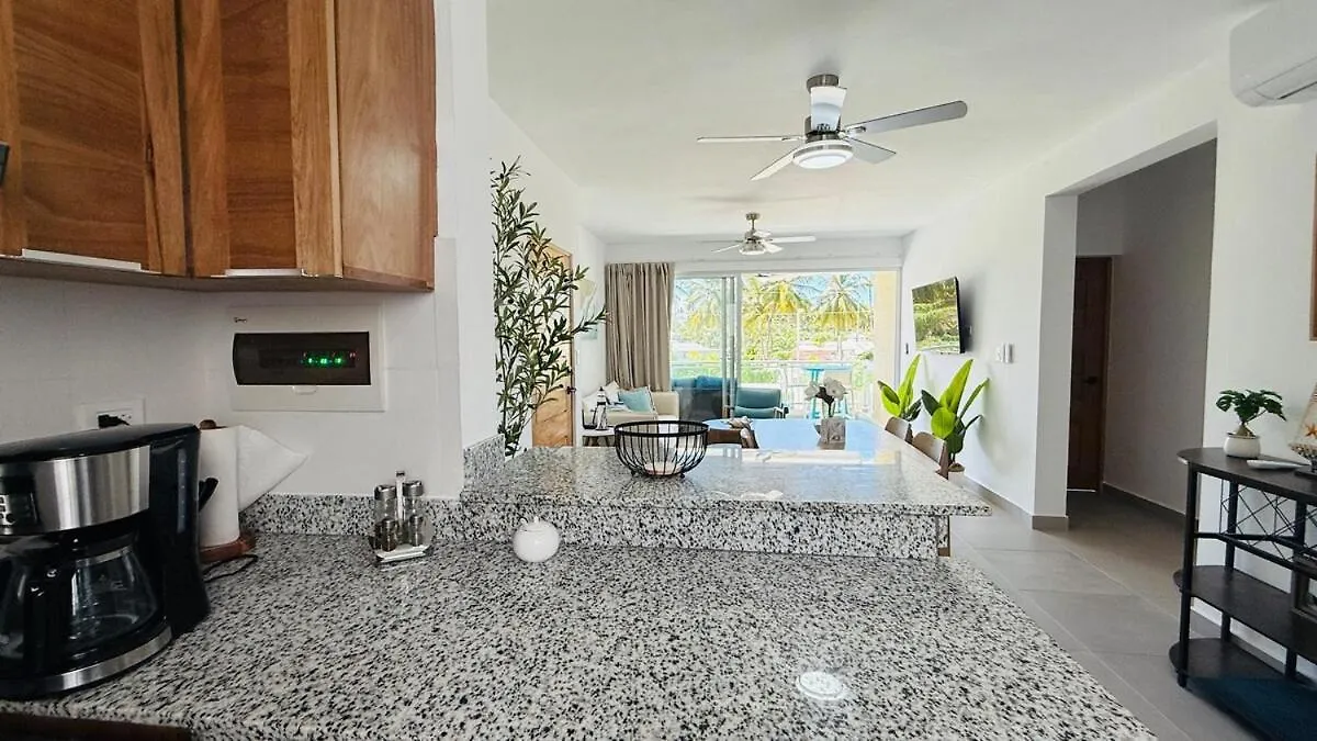 2 Bedroom Condo 150M From Beach Лас Терренас